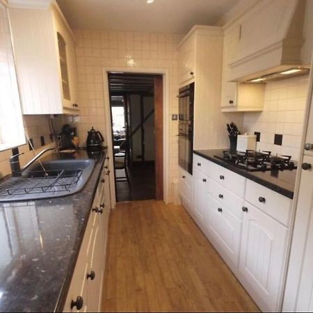 3Bedroom Beautiful Cottage Cheshunt Exterior photo